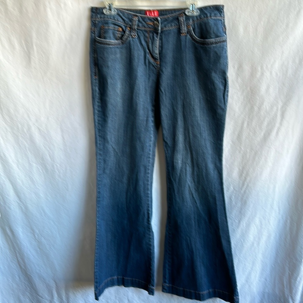 Elle Monaco flare jeans, size 12